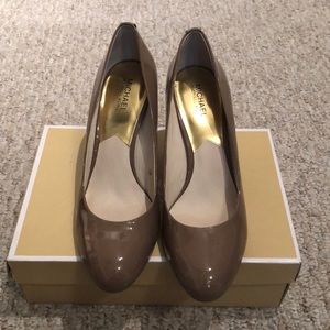 Michael Kors Pump Size 12